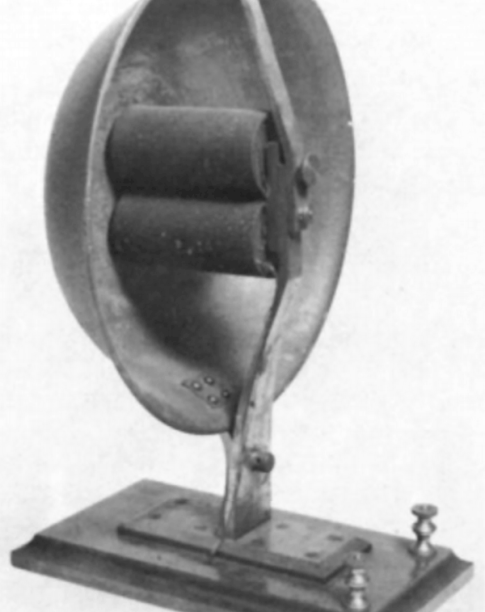 1847年的脸盆扬声器。该设备的设计初衷，是用来接收、放大音乐电传琴上发出的远端信号。