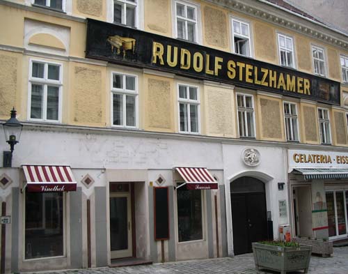斯特兹哈默钢琴店，位于维也纳巴纳比腾加斯（Barnabitengasse）大街1060号